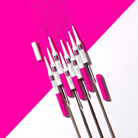 UOMA Beauty 01 Light Blonde One and Done 2 in 1 Brow Styler - Picture 4 of 4